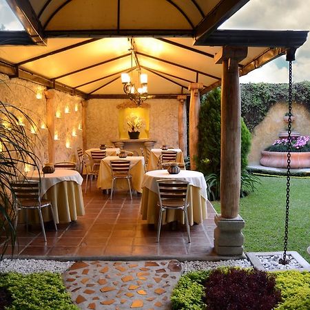 Hostal Villa Toscana Guatemala City ภายนอก รูปภาพ