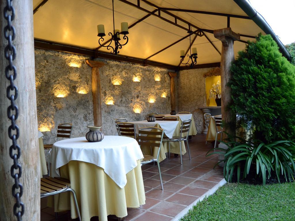 Hostal Villa Toscana Guatemala City ภายนอก รูปภาพ